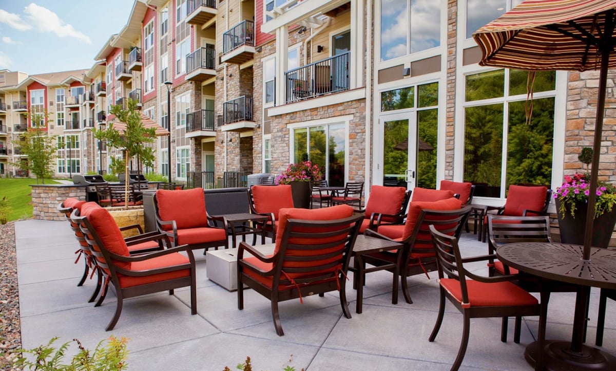 55+ Apartments for Rent in Cottage Grove The Legends